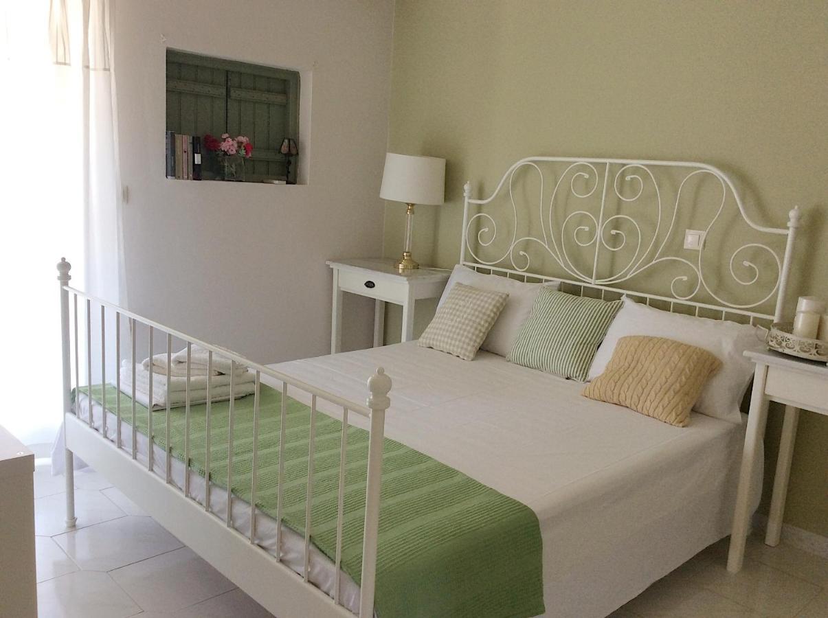 Kefalonia Apartments - Marias Studios - 2 Bedroom Apartment In Orchard, Spartia Экстерьер фото